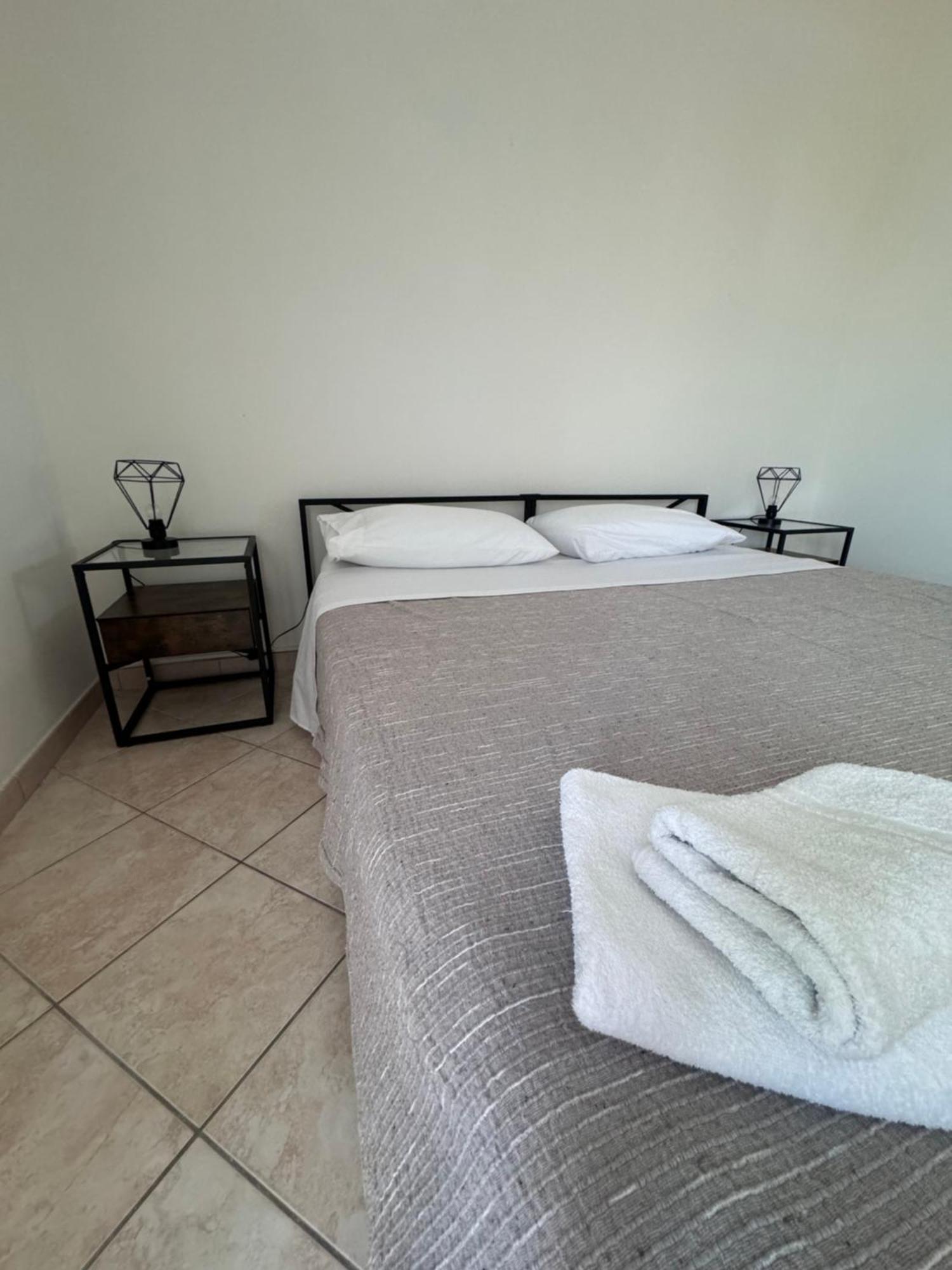 Galvani Apartment Porto Torres Extérieur photo