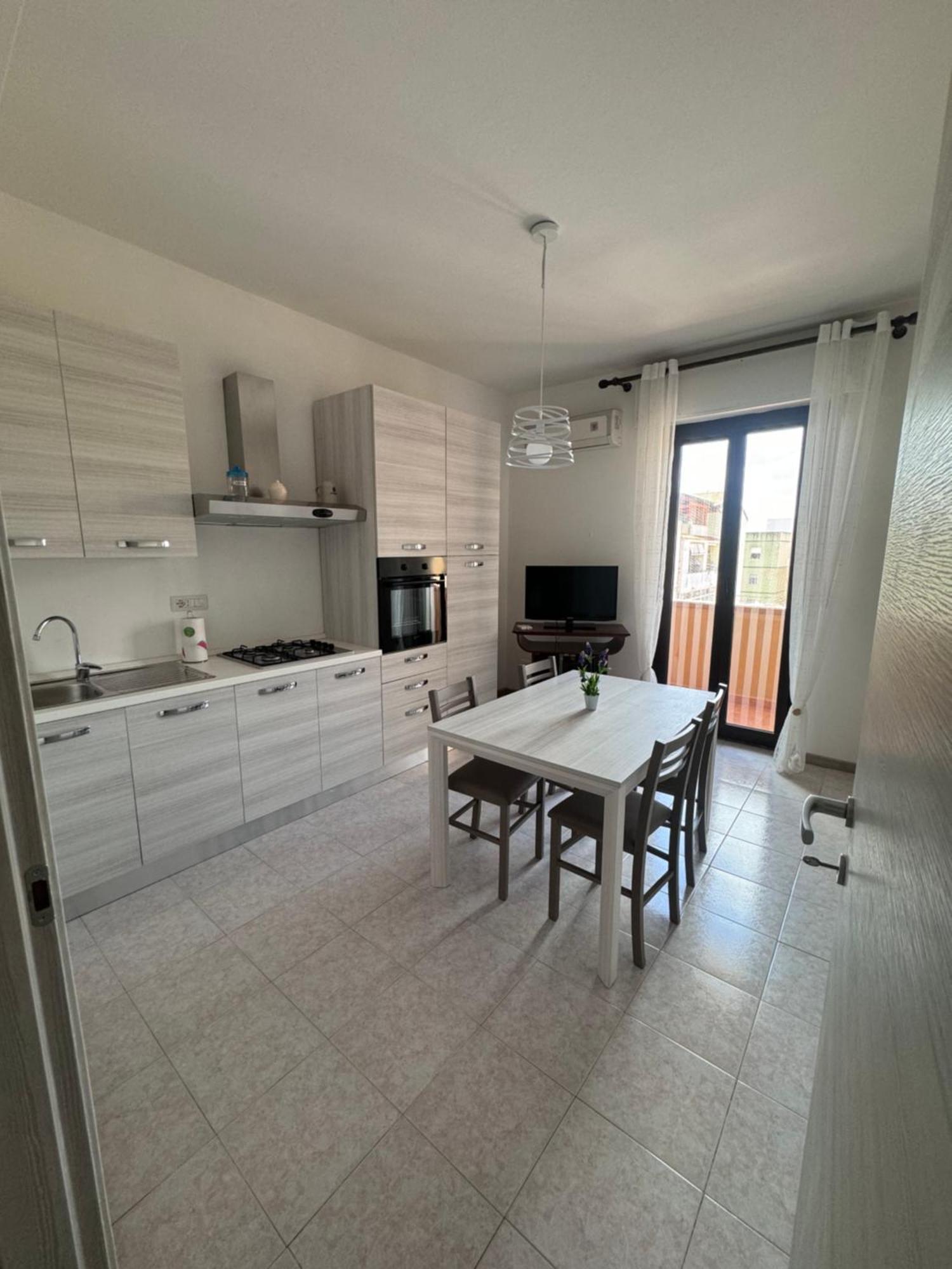 Galvani Apartment Porto Torres Extérieur photo